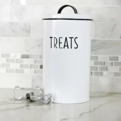 Outshine Co White Farmhouse Cat And Dog Treat Container With 2 Dog Bone Cookie Cutters -PawHut Sales Store GUEST 1ee60f25 54cf 4834 a21e 25d4097adfc6