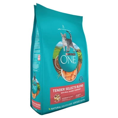 Purina ONE Tender Selects Blend With Real Salmon Adult Premium Dry Cat Food 3 Purina ONE Tender Selects Blend With Real Salmon Adult Premium Dry Cat Food - Image 3