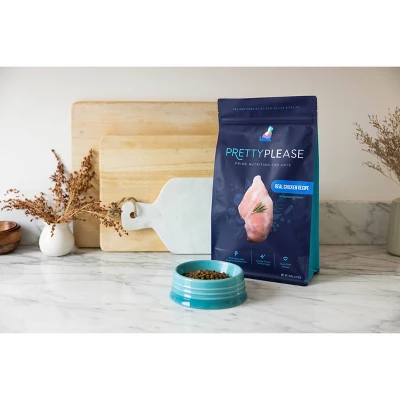 PrettyPlease Indoor Formula With Chicken Dry Cat Food - 5lbs 3 PrettyPlease Indoor Formula With Chicken Dry Cat Food - 5lbs - Image 3